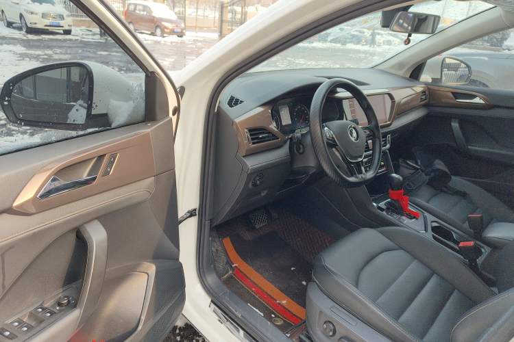 Used Volkswagen Tharu 2021 280TSI Two-Wheel-Drive Luxury Plus Edition