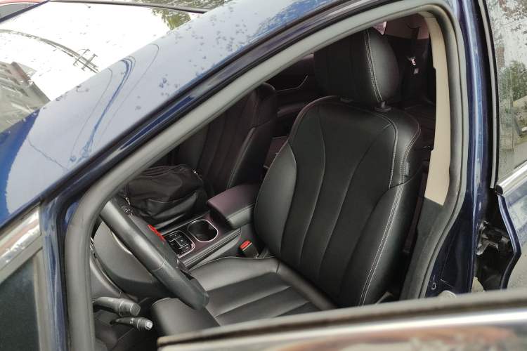 Used BYD Song MAX 2017 1.5T Automatic Smart Connect Elite 7-Seater
