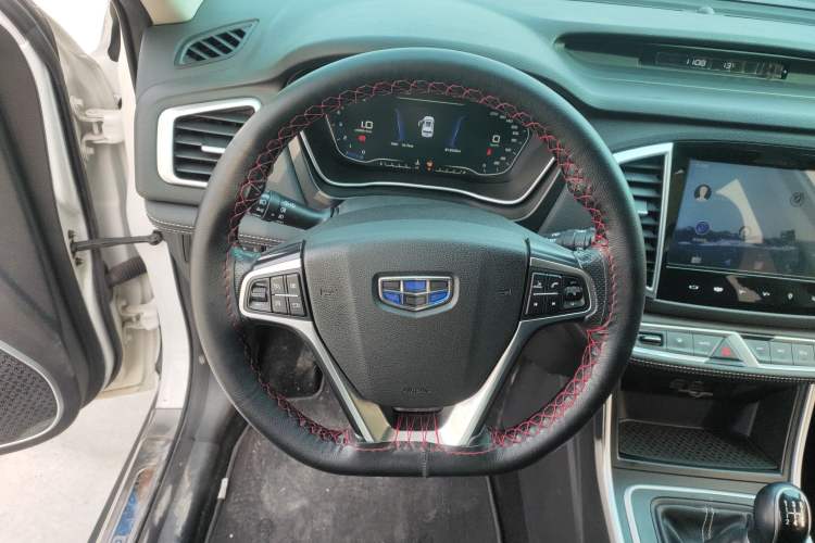 Used Geely Auto Vision X6 2018 1.8L Manual 4G Connect Luxury Edition
