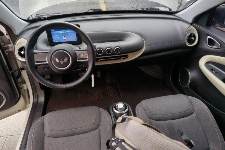 Used Wuling Bingo 2024 203km Light Edition
