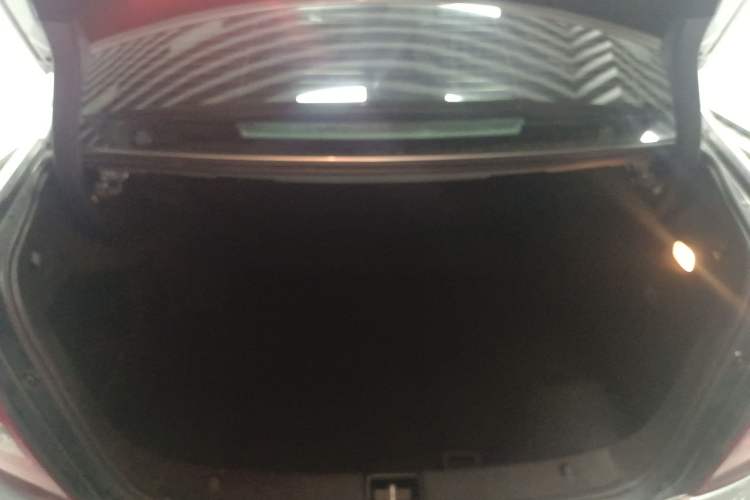 Used Mercedes-Benz C-Class 2013 C 180 Classic Grand Edition
