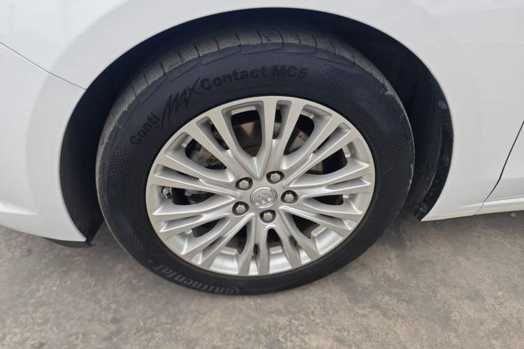 Used Buick GT 2015 15N Automatic Elite Version