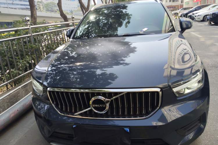 Used Volvo XC40 2021 T4 4x4 SmartDrive Fashion Edition
