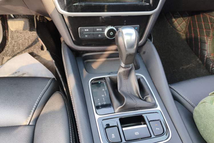 Used BYD Song MAX 2017 1.5T Automatic Smart Connect Elite 7-Seater
