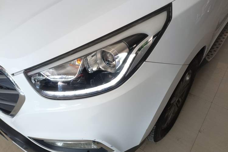 Used Hyundai ix35 2015 2.0L Automatic 2WD Smart Version China V Standard
