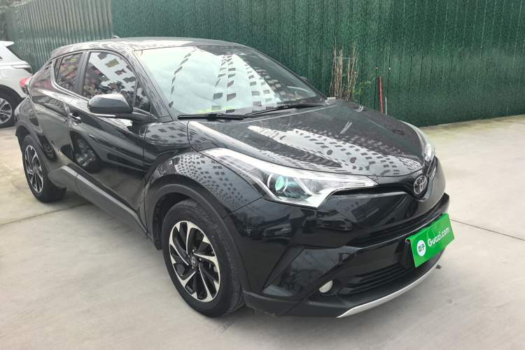 Used Toyota IZOA 2018 2.0L Yichi Version China VI Standard
