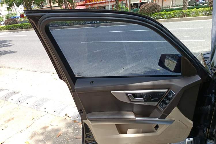 Used Mercedes-Benz GLK-Class 2015 GLK 300 4MATIC Fashion Edition Ultimate Version