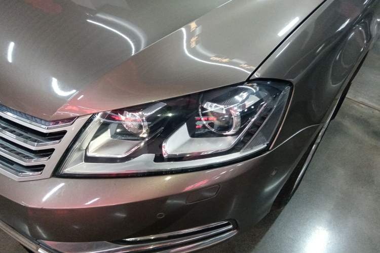 Used Volkswagen Magotan 2013 2.0 TSI Prestige Model
