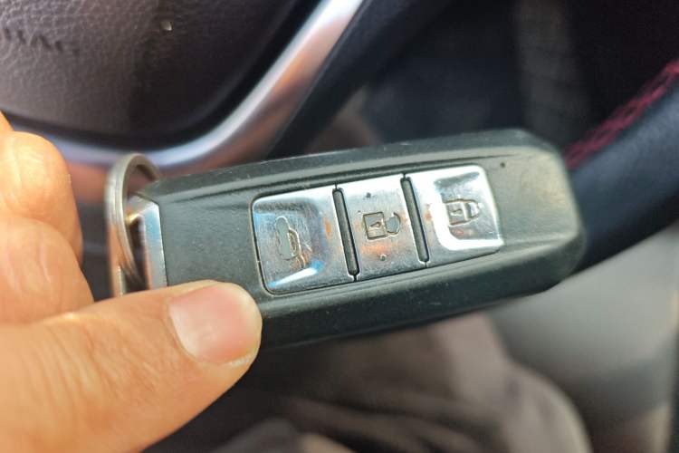 Used Baojun 560 2015 1.8L Manual Luxury Model