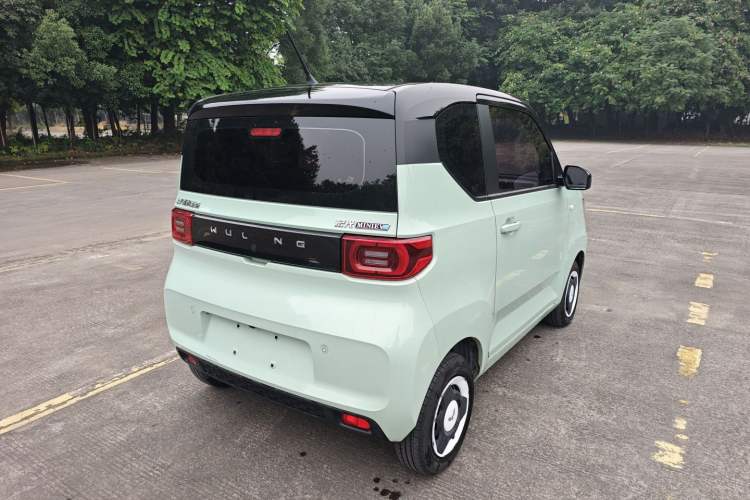 Used Wuling Hongguang MINIEV 2022 Macaron Premium Model – Lithium Iron Phosphate
