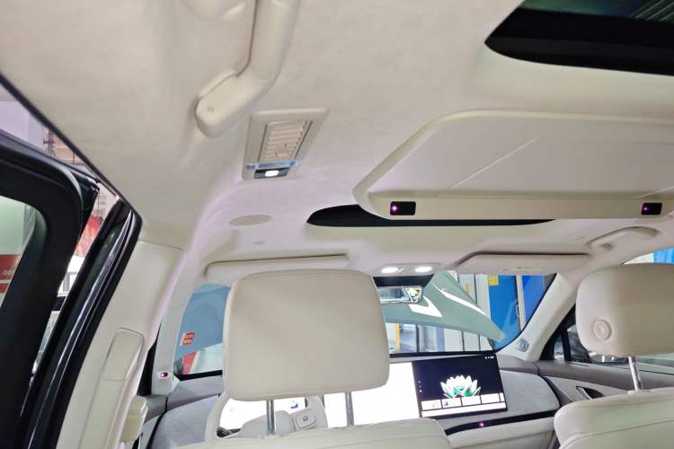 Used Wey Lanshan 2025 Four-Wheel Drive Ultra