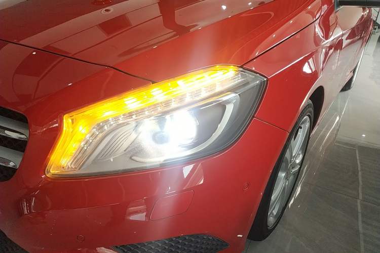 Used Mercedes-Benz A-Class (Import) 2013 A 200 Urban Edition