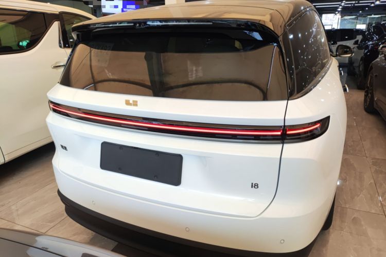 Used Li Auto Li Auto i8 2025 Standard Edition