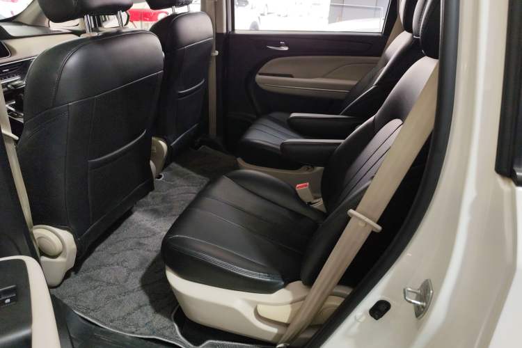 Used GAC Trumpchi M6 2019 270T DCT Elite Edition (7-seater) China VI
