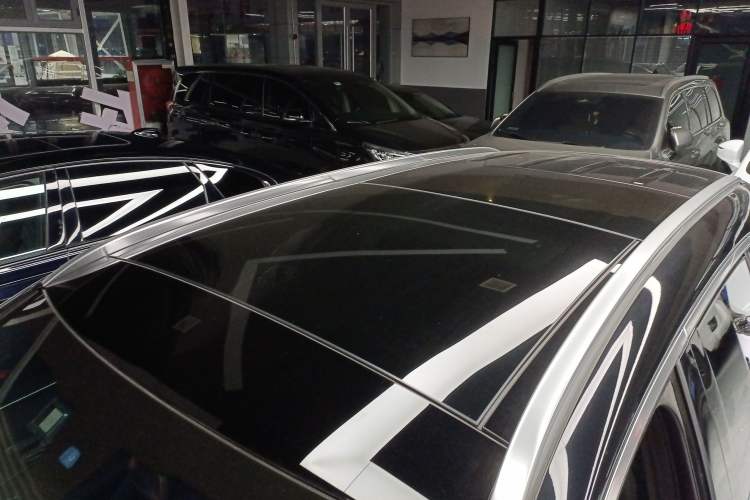 Used Mercedes-Benz GLC 2022 Second Facelift GLC 260 L 4MATIC Luxury Edition