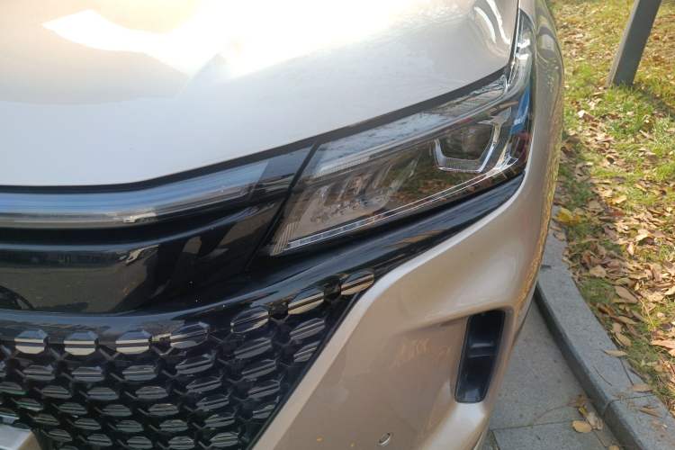 Used  E5 2023 1.5L DE-i 110KM Flagship 7-Seater
