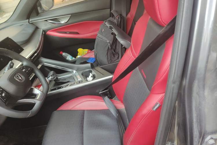 Used Changan CS35PLUS 2021 Blue Whale NE 1.4T DCT Prestige Model