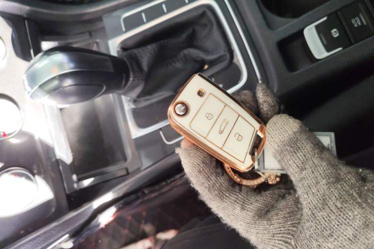 Used Volkswagen Golf 2019 200TSI DSG Comfort & Ambition Edition China VI Standard