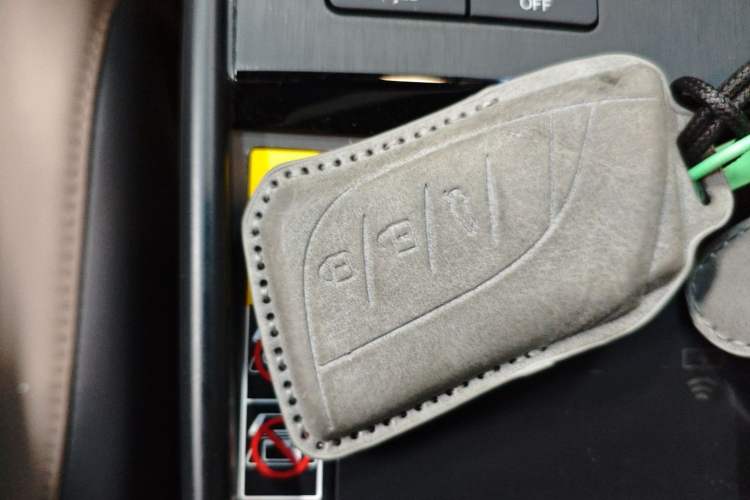 Used Lexus ES 2025 200 Premium Edition