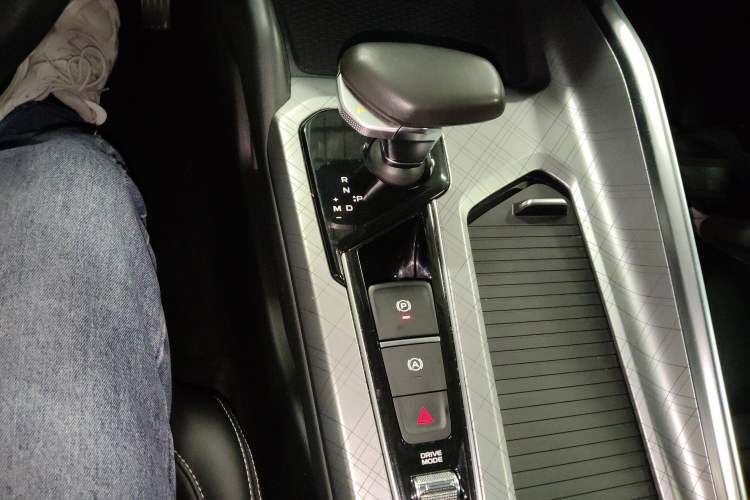 Used Geely Auto Preface 2021 2.0TD Luxury Version
