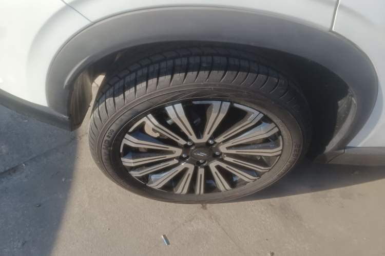 Used Oshan X5 2021 Revised Version 1.5T DCT Luxury Edition
