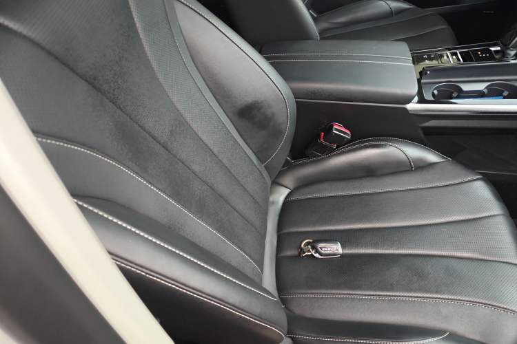 Used Roewe RX5 MAX 2022 1.5T Automatic Youwei Luxury Edition
