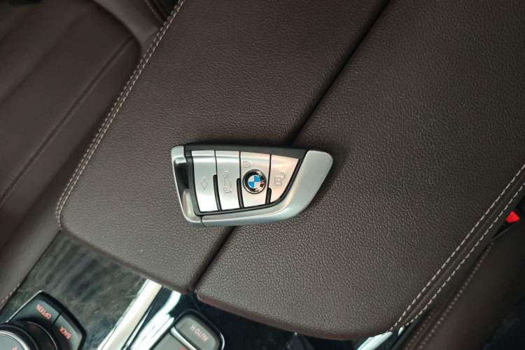 Used BMW 5 Series 2020 525Li M Sport Package
