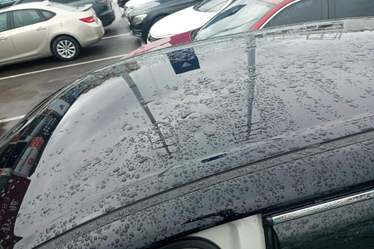 Used Wuling Bingo PLUS 2024 330 km Range Five-Seater Version
