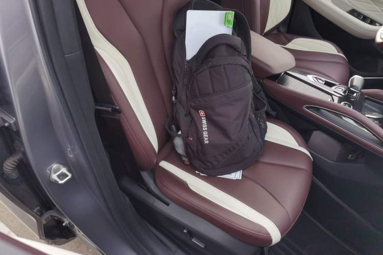 Used Geely Auto Monjaro L 2021 2.0TD DCT EVO Two-Wheel Drive Prestige Version
