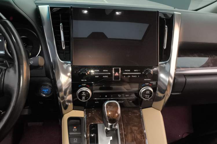 Used Toyota Alphard 2021 Dual-Engine 2.5L Luxury Edition
