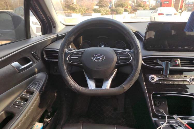 Used Hyundai Santa Fe 2019 380 TGDi DLX Automatic Two-Wheel Drive Prestige Plus Version China VI Standard