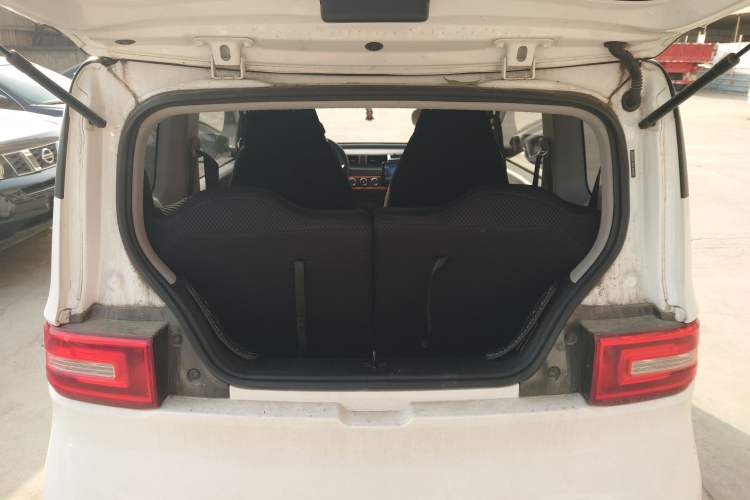 Used Wuling Hongguang MINIEV 2022 Macaron Premium Model – Lithium Iron Phosphate
