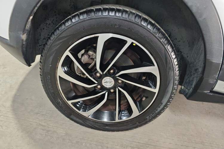 Used Zotye T300 2017 1.5T CVT Premium Edition