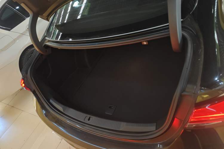 Used Buick LaCrosse 2021 552T Luxury Version
