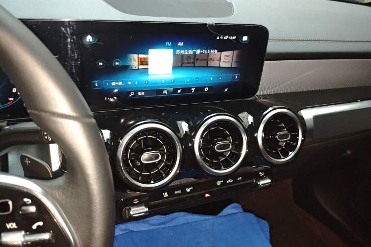 Used Mercedes-Benz GLB 2023 GLB 200 Dynamic Edition