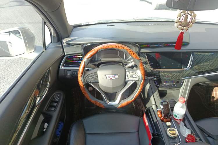 Used Cadillac XT6 2021 2.0T 7-Seater Four-Wheel Drive Luxury Version