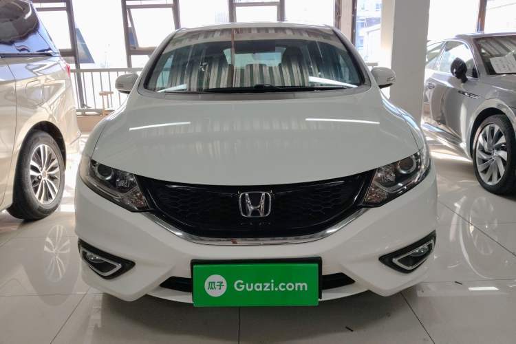 Used Honda Jade 2014 1.8L Automatic Comfort Elite Version 5 Seats
