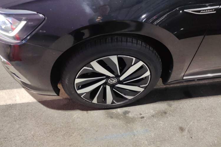 Used Volkswagen Passat 2023 330TSI Elite Edition
