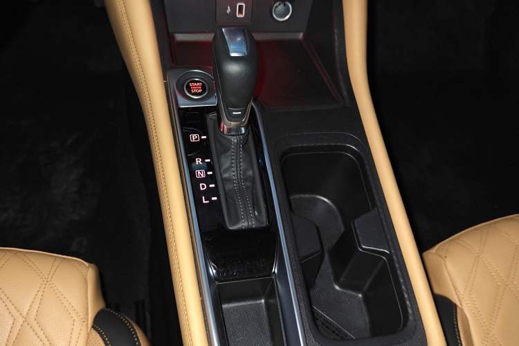 Used Nissan Sylphy 2021 1.6L TOP CVT Luxury Edition
