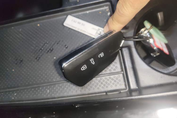 Used Volkswagen ID.4 X 2025 Smart Version Pure & Intelligent Enjoyment Edition
