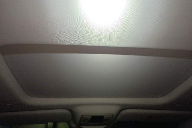 Used Denza D9 2024 DM-i 1050 Luxury Model
