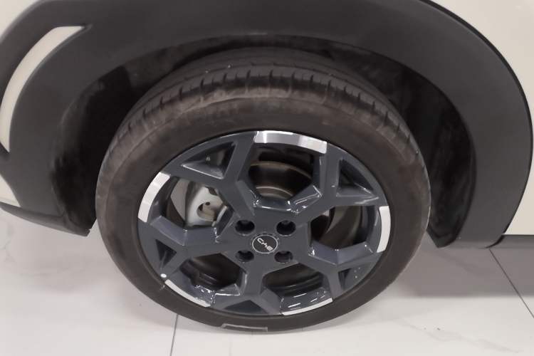 Used BYD Seagull 2025 305 km Free Version
