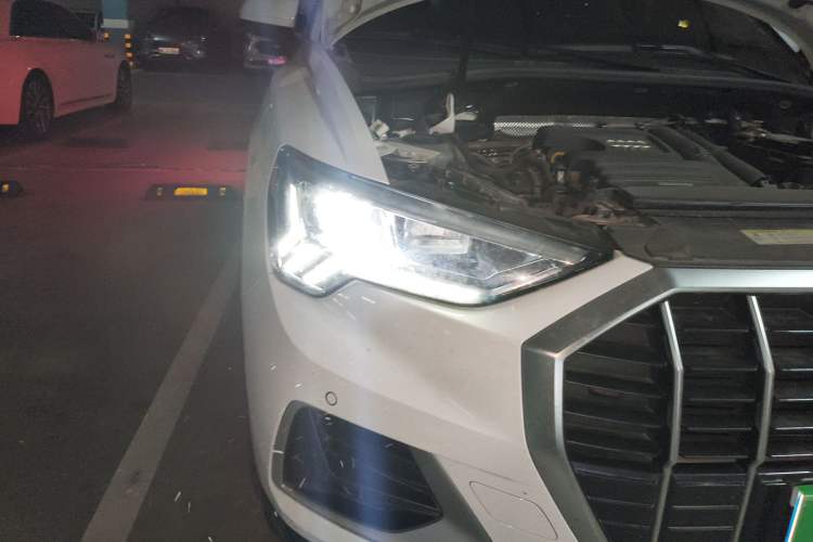 Used Audi Q3 2019 35 TFSI Fashionable and Elegant Model