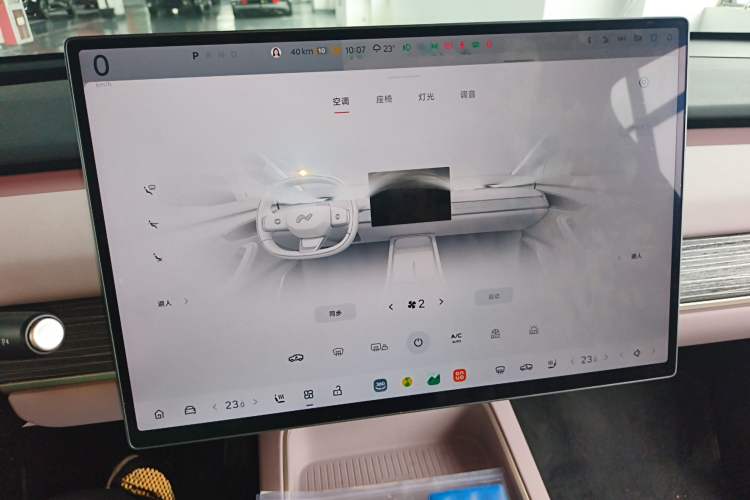 Used ONVO L60 2024 60 kWh Rear-Drive Version
