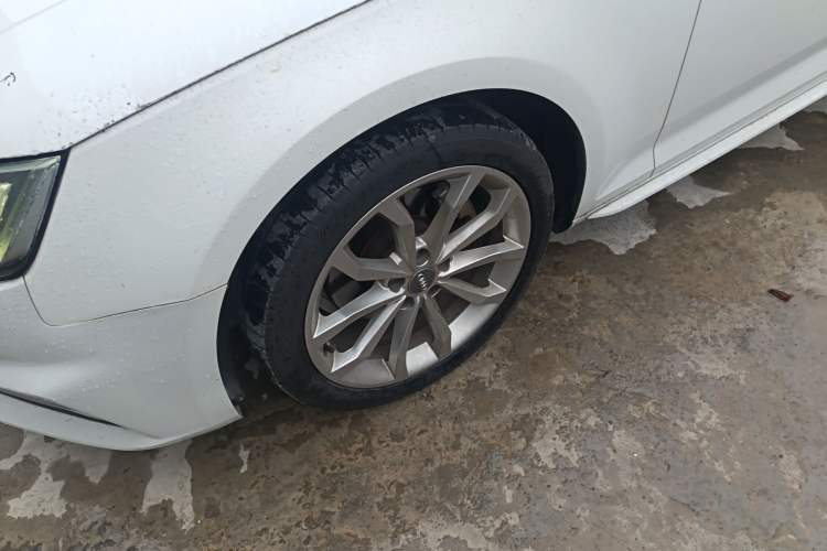 Used Audi A4L 2018 30th Anniversary Edition 40 TFSI Fashion Model