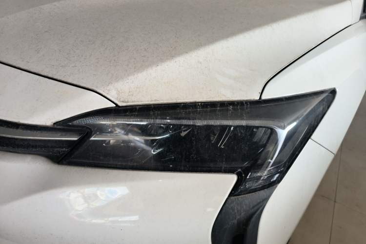 Used Buick Velite 6 2023 430km Range Commuter Version
