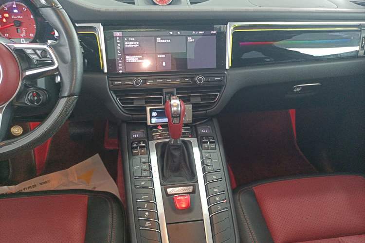 Used Porsche Macan 2021 Macan 2.0T
