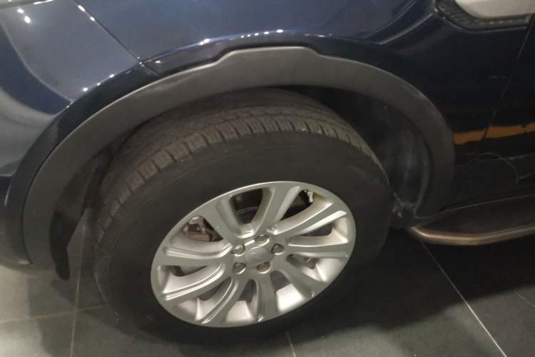 Used Land Rover Discovery Sport 2017 2.0T PURE
