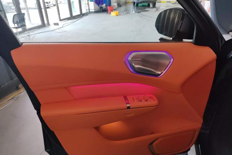 Used Lynk & Co 900 2025 2.0T Ultra
