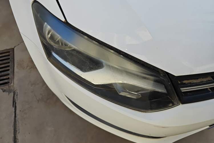 Used Volkswagen Polo 2013 1.6L Manual Comfort Edition
